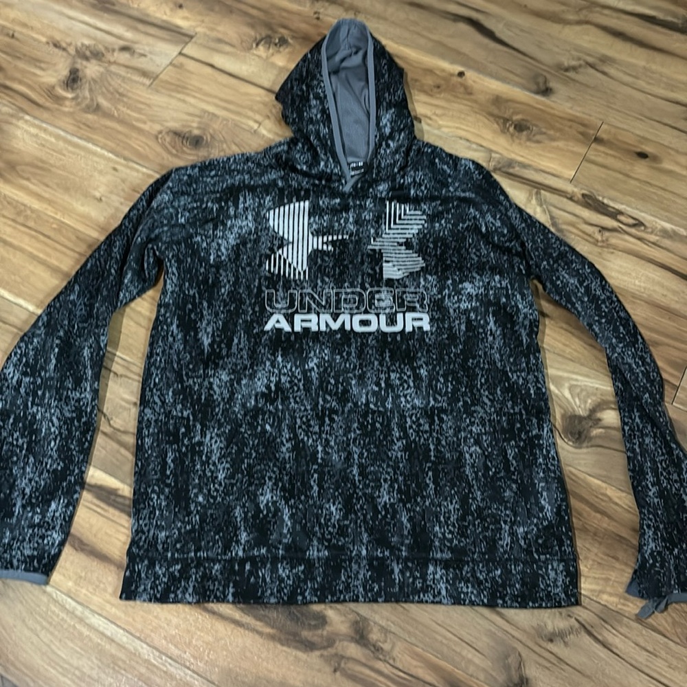 Under Armour Hoodie